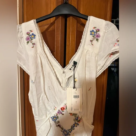 Anthropologie Cream Floral Embroidered Dress - Picture 9 of 16